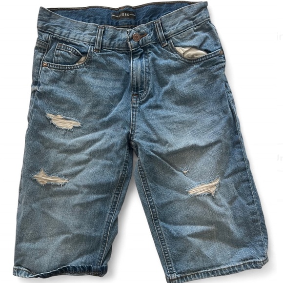 Guess Pants - Guess Distressed Denim Capri Shorts